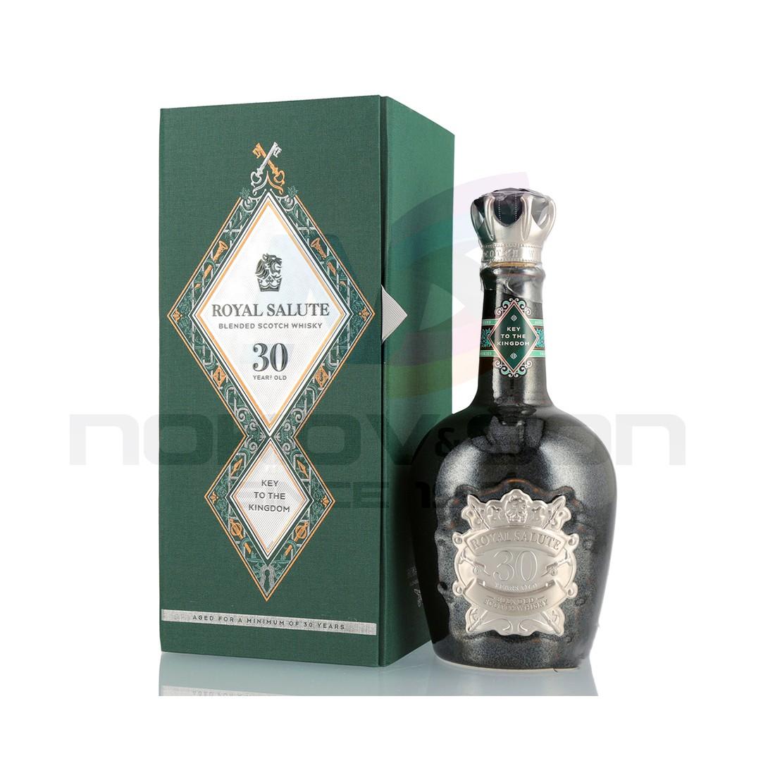 уиски Royal Salute Blended Scotch Whisky 700 - онлайн магазин за ...