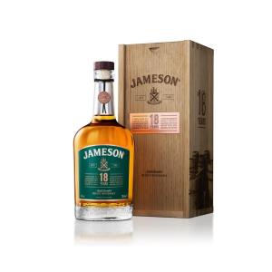 уиски Джеймисън 700мл 18г дървена кутия m2