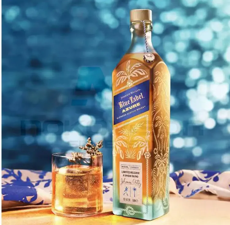 уиски Johnnie Walker Blue Label Azure Gift Box with Bag 700 ml