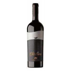 вино Stallion Merlot Syrah Cabernet Sauvignion & Cabernet Franc m1
