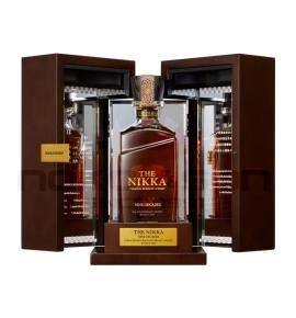 уиски The Nikka Premium Blended Whisky Nine Decades