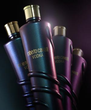  Roberto Cavalli Vodka ‘Chameleon’ – уникален дизайн на бутилката с променящи се цветове.