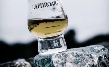 Лафройг - топ цени - Онлайн магазин за алкохол Ноков и Син