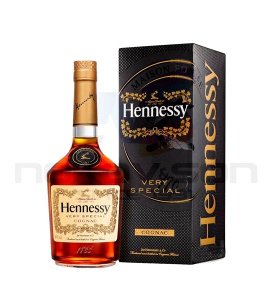 коняк Hennessy VS
